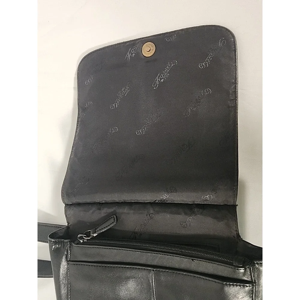 Fossil Black Leather Crossbody Bag Messenger Multi Pocket Purse Travel Organizer